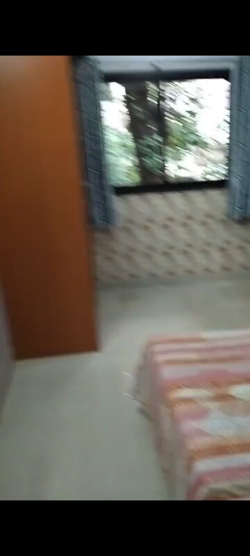 Bedroom in 2 BHK Apartment at Miramar CHS, Dadar West – for Rent