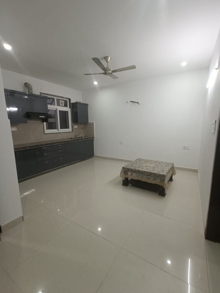 undefined, sector 40 2 Bedroom 1440 Sq.Ft. Builder Floor In Sector 40 Gurgaon 9036621