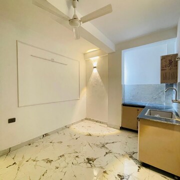 Bathroom in 1 BHK Builder Floor at Saket – for Rent