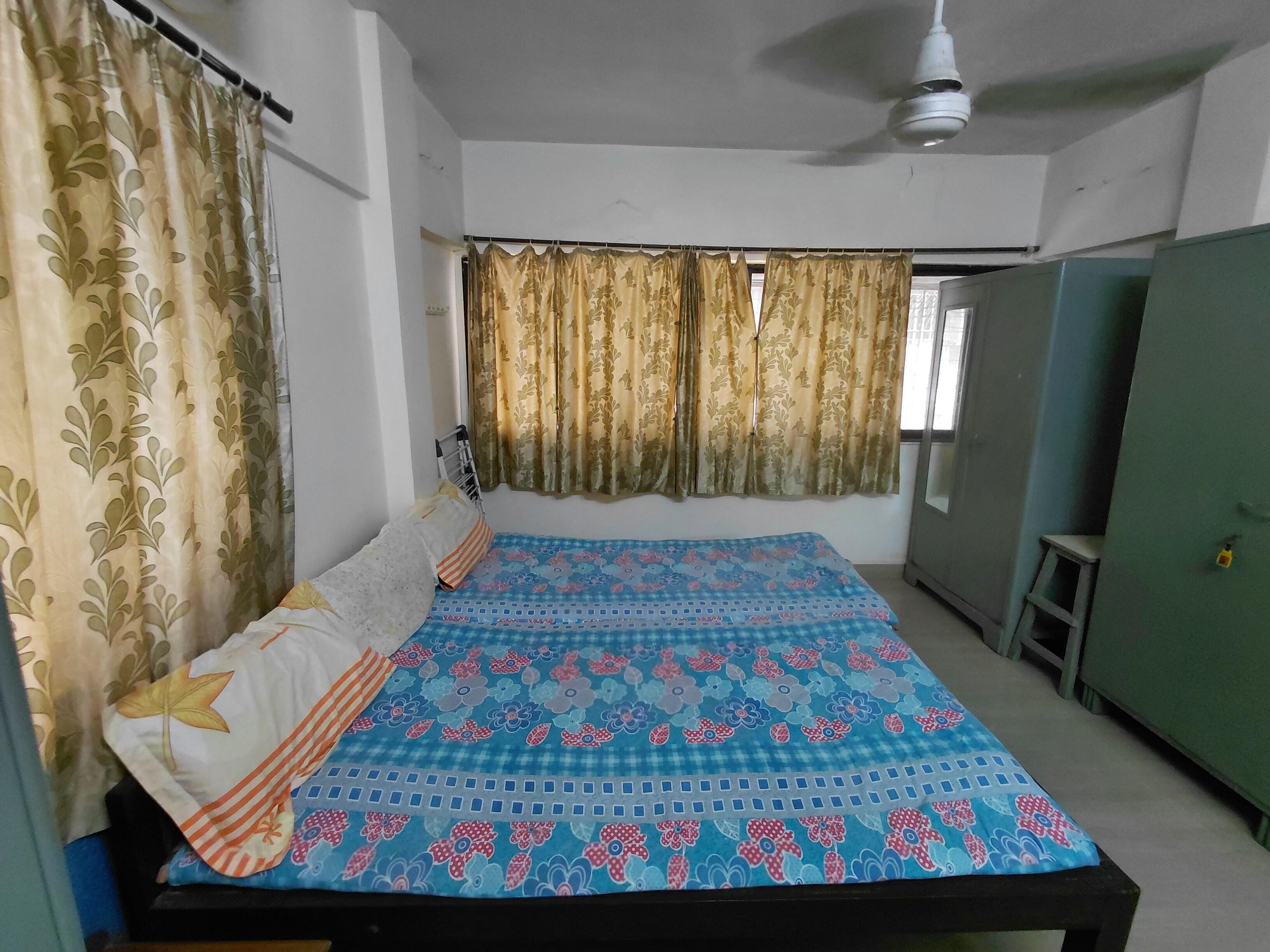 1 BHK Apartment For Rent in Sagar Sameep, Four Bungal