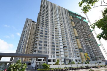4 BHK Apartment – Exterior View View at Marine Drive - for Sale