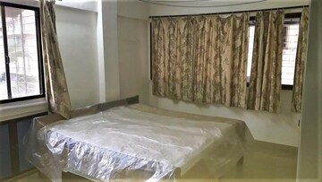 Bedroom in 1 BHK Apartment at Four Bunglows – for Rent