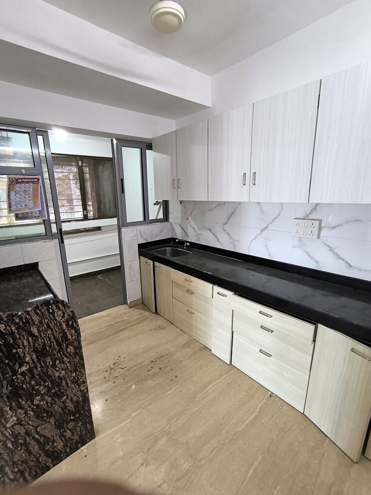 Balcony, imperial-heights-goregaon-west 2.5 Bedroom 1250 Sq.Ft. Apartment In Goregaon West Mumbai 9036660