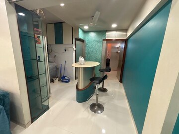 Team Area in 1 BHK Apartment at Four Bunglows – for Rent