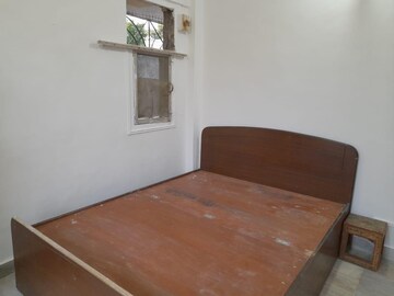 Room in 1 BHK Apartment at Shree Gitanjali CHS, Andheri West – for Rent