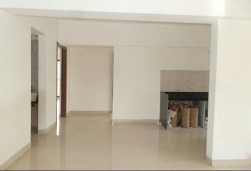 Room in 1 BHK Apartment at Dn Nagar – for Rent