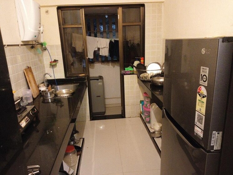Kitchen, dn nagar 1 Bedroom 600 Sq.Ft. Apartment In Dn Nagar Mumbai 9036673