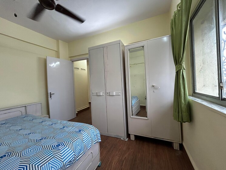 Bedroom, lokhandwala-complex 1 Bedroom 500 Sq.Ft. Apartment In Andheri West Mumbai 9036682