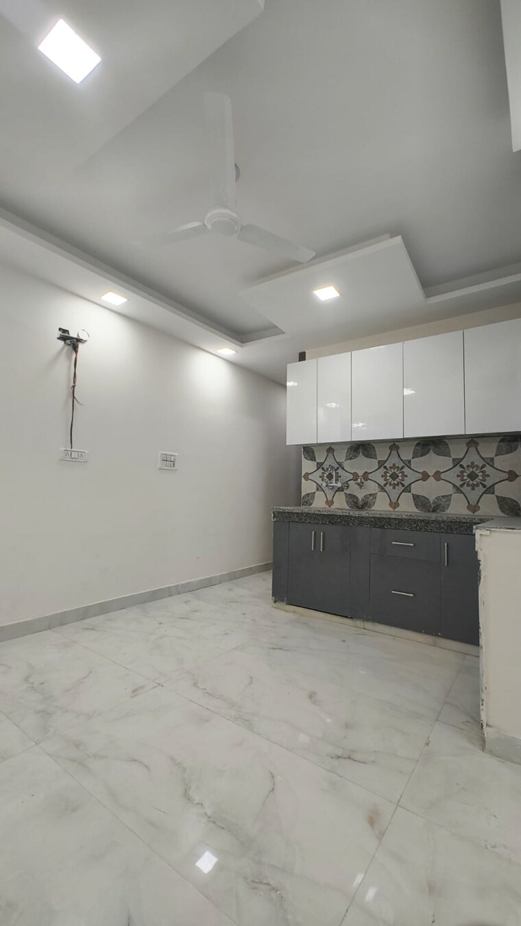 Room, govindpuri 2 Bedroom 375 Sq.Ft. Builder Floor In Govindpuri Delhi 9036755