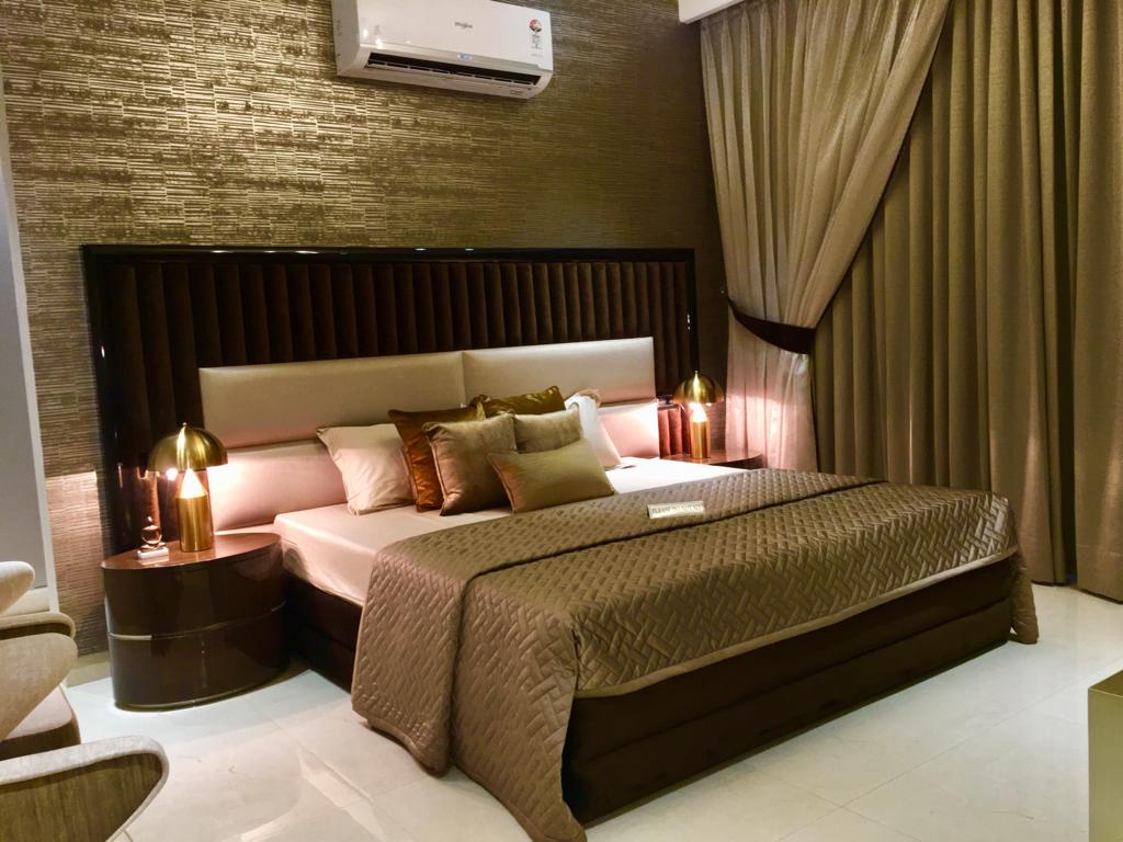 4 BHK + Pooja Room 2170 Sq.Ft. Apartment in Skyline Park