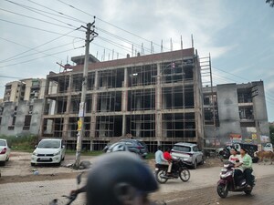  Showroom – Exterior View View at Vip Road - for Sale