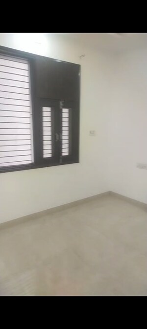 Room in 3 BHK Builder Floor at Harit Vihar RWA, Burari – for Sale