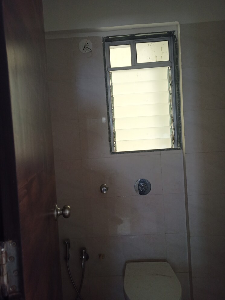 Bathroom, tapovan-chs 1 Bedroom 385 Sq.Ft. Apartment In Goregaon East Mumbai 9036848