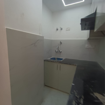 Bathroom in 1 BHK Builder Floor at Khirki Extension – for Rent