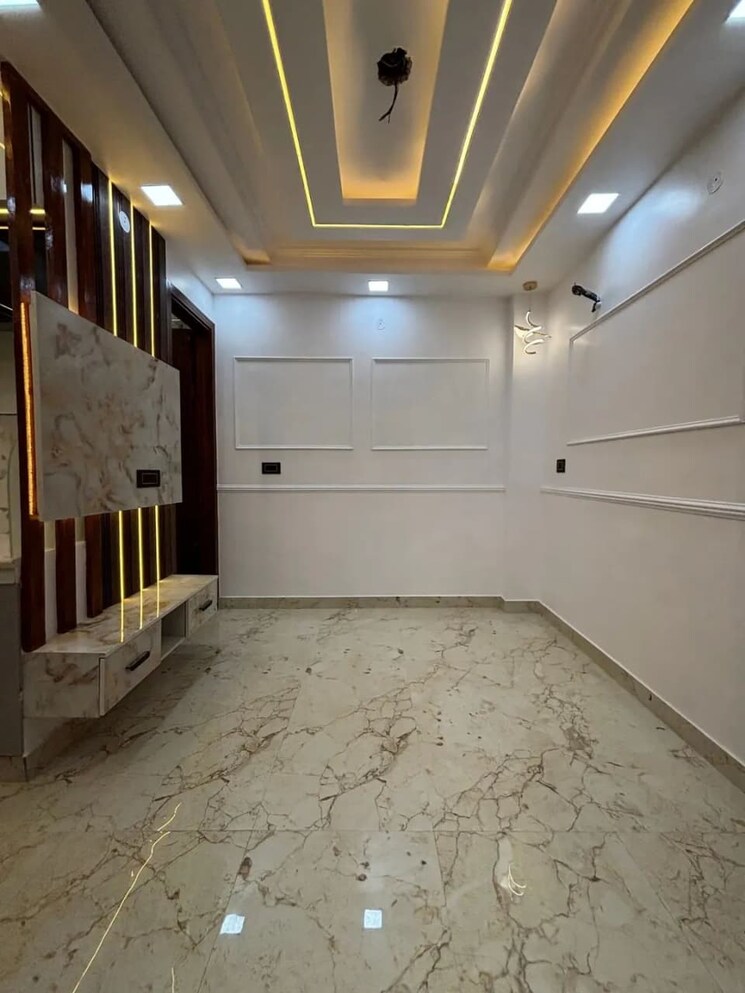 Kitchen, dwarka mor 2.5 Bedroom 850 Sq.Ft. Builder Floor In Dwarka Mor Delhi 9036869