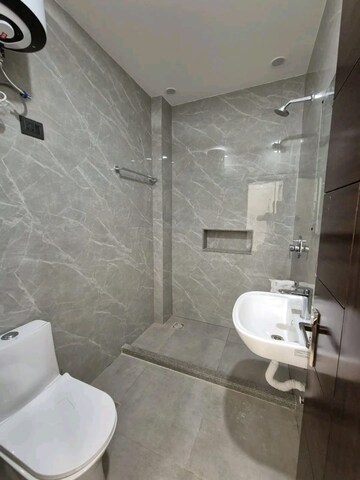 Bathroom in 3 BHK Apartment at Ireo City Plots, Sector 60 – for Rent
