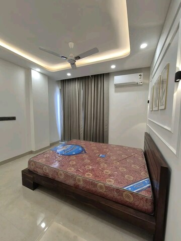 Bedroom in 3 BHK Apartment at Ireo City Plots, Sector 60 – for Rent