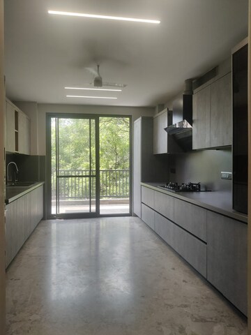 Room in 3 BHK Apartment at Ireo City IF, Sector 60 – for Rent