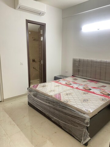 Bedroom in 3 BHK Builder Floor at Smart World Orchard, Sector 61 – for Rent
