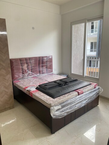 Bedroom in 3 BHK Builder Floor at Smart World Orchard, Sector 61 – for Rent