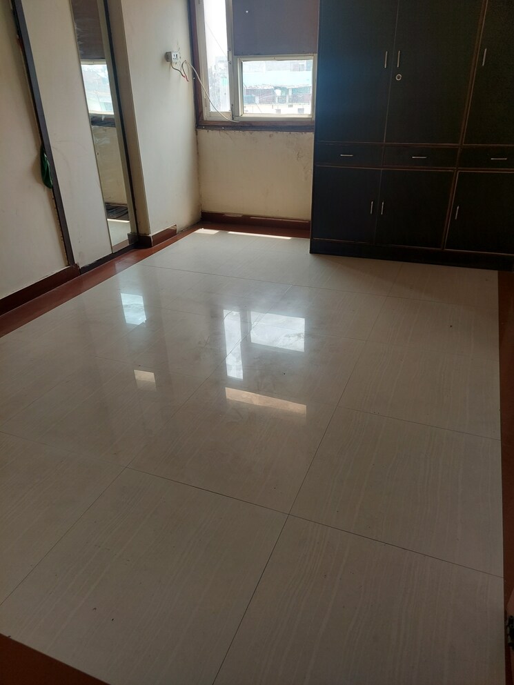 Bedroom, ip extension 4 Bedroom 1400 Sq.Ft. Apartment In Ip Extension Delhi 9036999