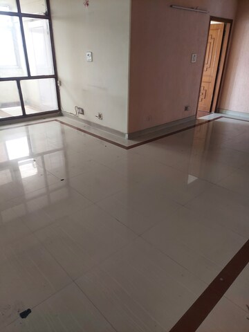 Furnished Amenities in 4 BHK Apartment at Ip Extension – for Rent