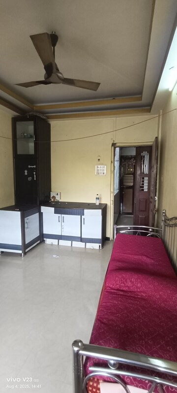 Living Room in 1 BHK Apartment at Vaibhav CHS Malad, Malad East – for Rent