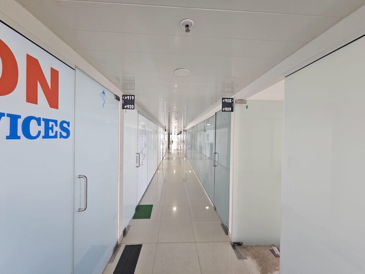 undefined, geras-imperium-alpha Commercial Office Space 680 Sq.Ft. In Kharadi Pune 9037059