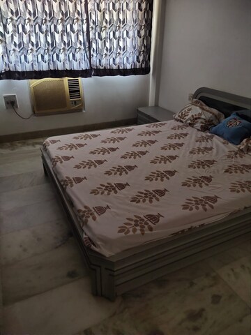 3 BHK Apartment For Rent in Vile Parle West
