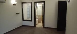 Room in 5 BHK Villa at Vipul Tatvam Villas, Sector 48 – for Sale