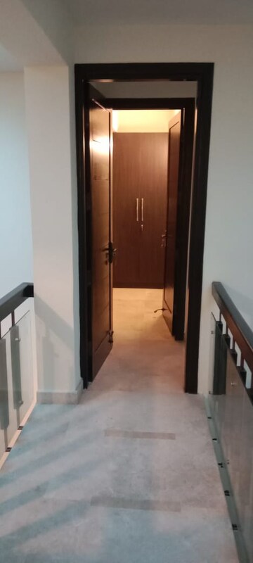 Building Lobby in 5 BHK Villa at Vipul Tatvam Villas, Sector 48 – for Sale