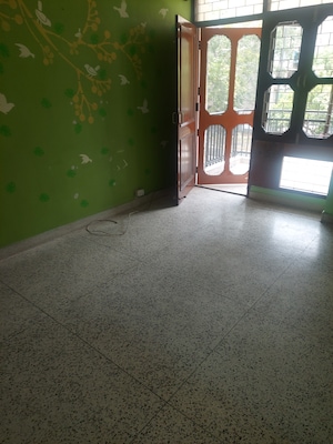 Room in 3 BHK Apartment at Ip Extension – for Sale
