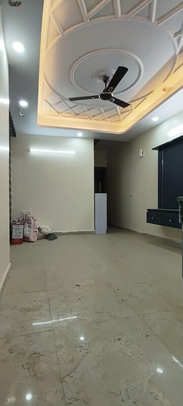 Room in 2 BHK Apartment at Zara Rossa, Sector 112 – for Rent