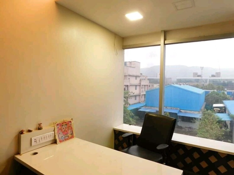 Living Room, real-tech-park Commercial Office Space 750 Sq.Ft. In Vashi Sector 30a Navi Mumbai 9037104