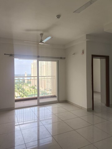 Room in 3 BHK Apartment at Godrej Royale Woods, Devanahalli – for Rent