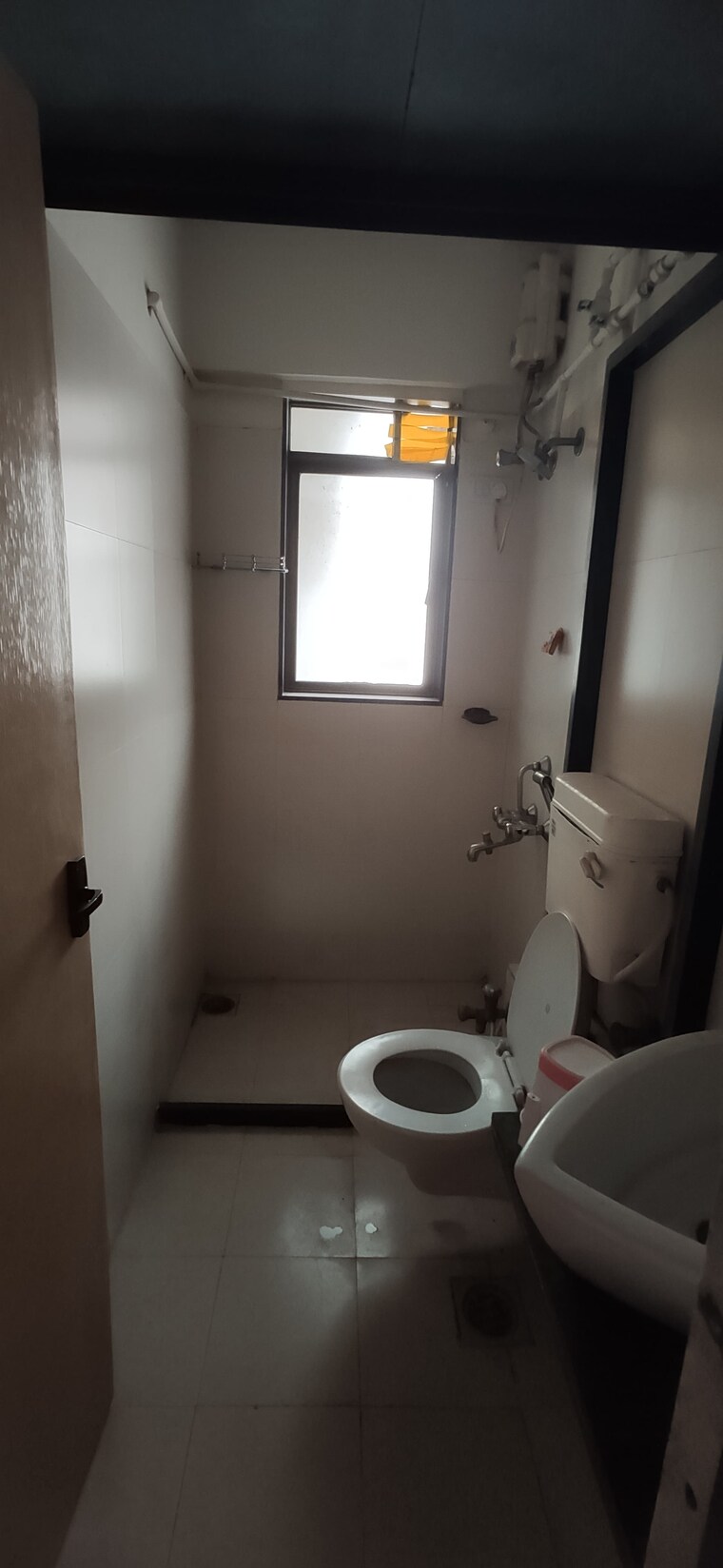 Bathroom, group-seven-rushi-heights 2 Bedroom 690 Sq.Ft. Apartment In Goregaon East Mumbai 9037151