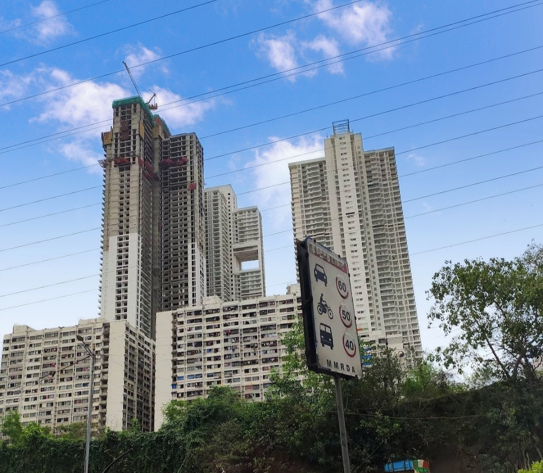 6 BHK Apartment For Sale in Omkar Alta Monte