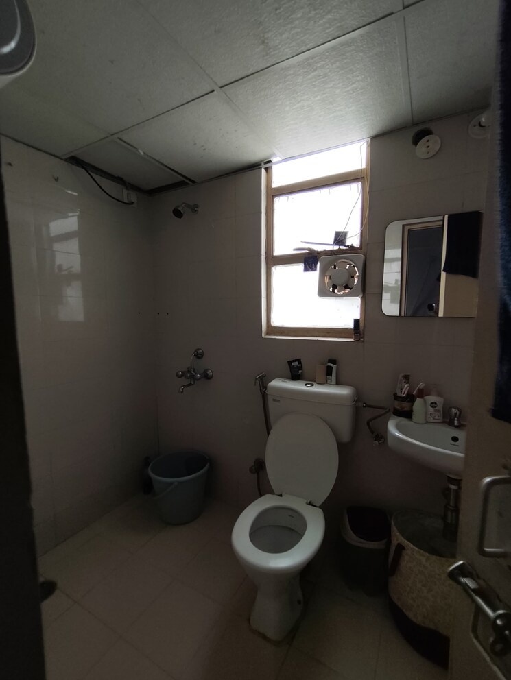 Bathroom, mahindra-aura 2 Bedroom 990 Sq.Ft. Apartment In Sector 110a Gurgaon 9037191