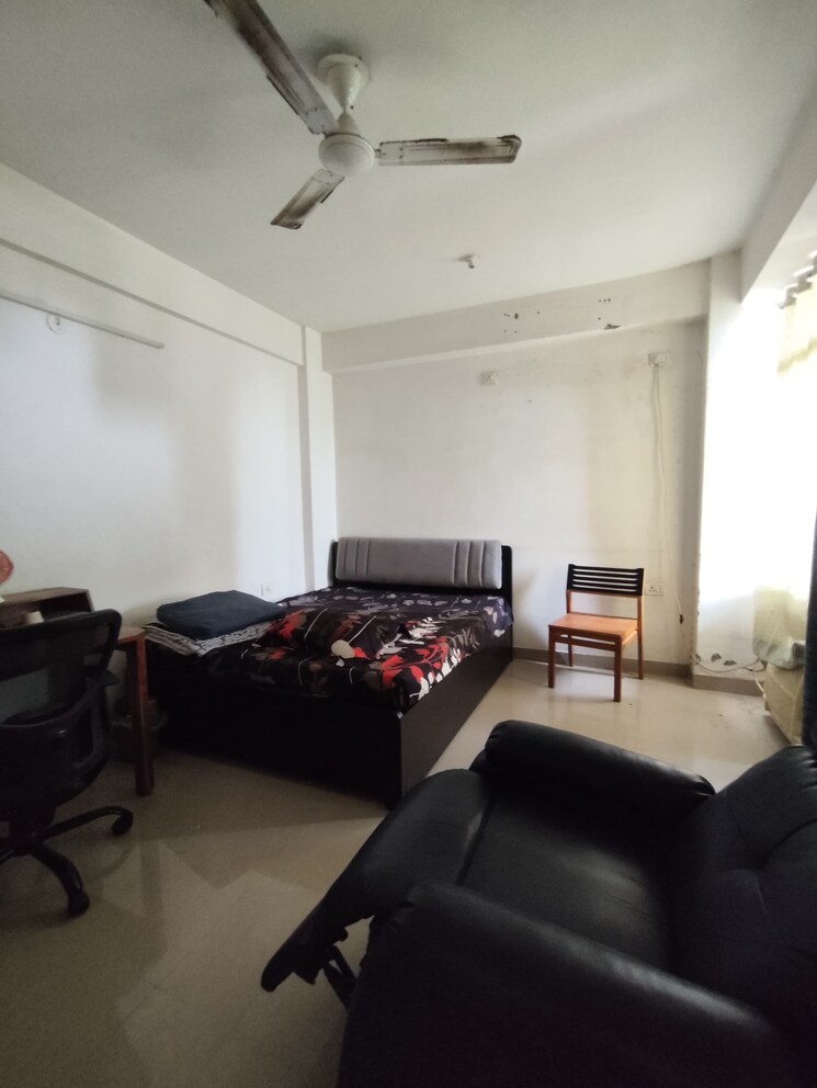 Team Area, mahindra-aura 2 Bedroom 990 Sq.Ft. Apartment In Sector 110a Gurgaon 9037191