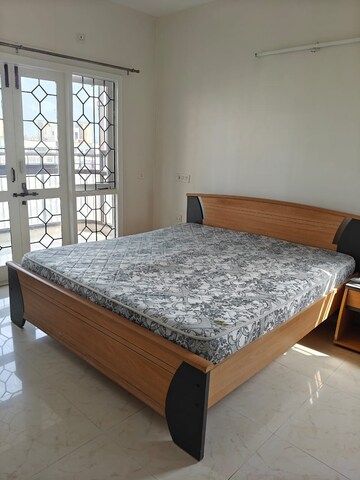 Bedroom in 3 BHK Apartment at Bannerghatta Road – for Rent