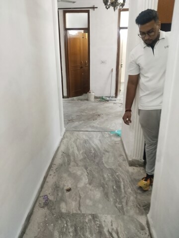 Building Lobby in 3 BHK Builder Floor at Esteem Complex, Savitri Nagar – for Rent