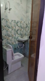 3 BHK + Study Room 85 Sq.Yd. Builder Floor in Vipin Garden