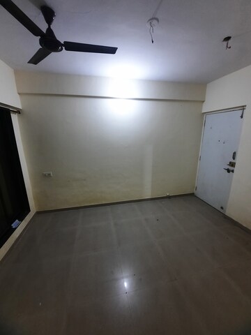 1 BHK Apartment For Rent in Squarefeet Imperial Square, Ghodbunder Road