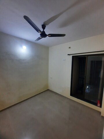 Furnished Amenities in 1 BHK Apartment at Squarefeet Imperial Square, Ghodbunder Road – for Rent