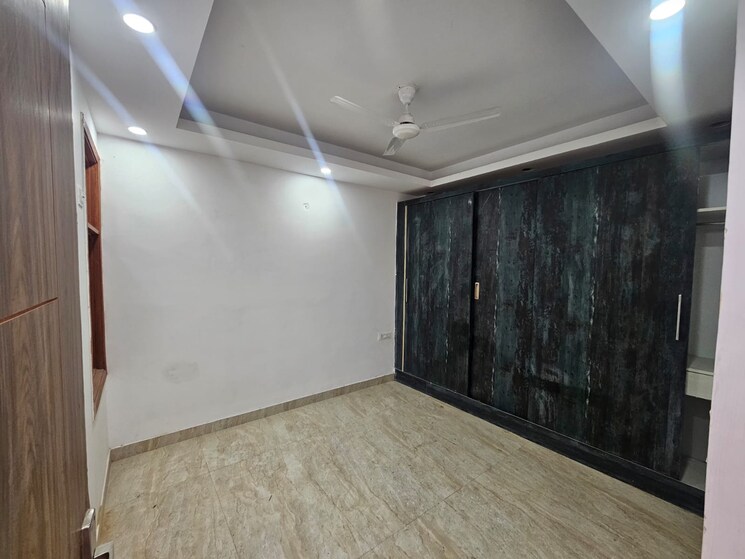 Room, palm-residency-chhatarpur 3 Bedroom 140 Sq.Ft. Builder Floor In Chattarpur Delhi 9037225