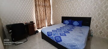 Bedroom in 1 BHK Builder Floor at Palam Vihar – for Rent