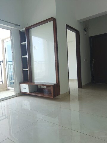 Room in 2 BHK Apartment at Ace Divino, Sector 1 Greater Noida – for Rent