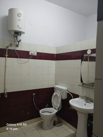 Bathroom in 3 BHK Independent House at Banjarawala – for Rent