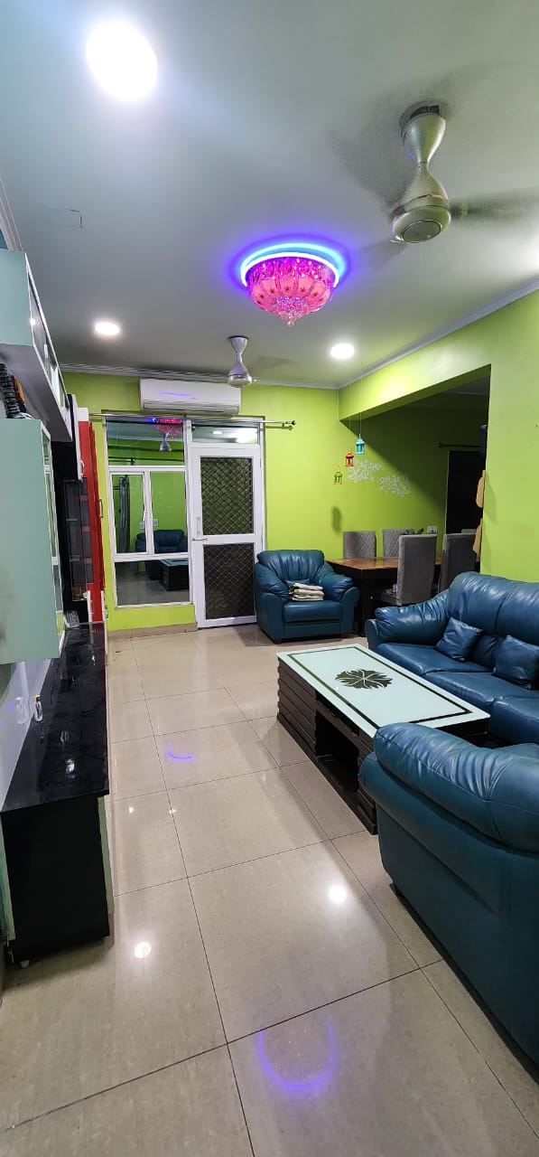 3 BHK Apartment For Sale in Gaur City 2 - 11th Avenue