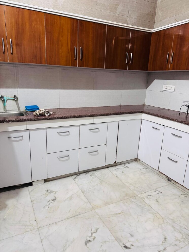Kitchen, salan gaon 2 Bedroom 1800 Sq.Ft. Builder Floor In Salan Gaon Dehradun 9037298
